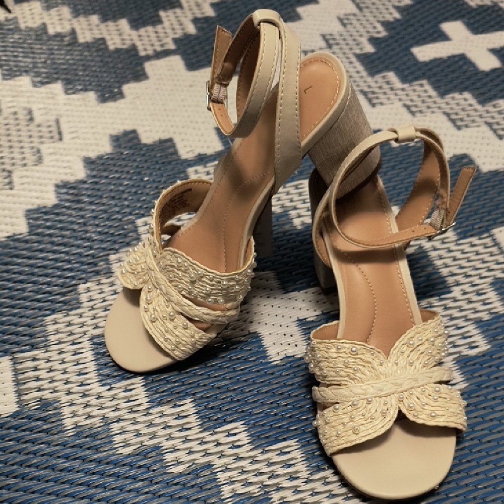 Time and Tru Cream Heeled Sandals